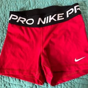 Nike pro